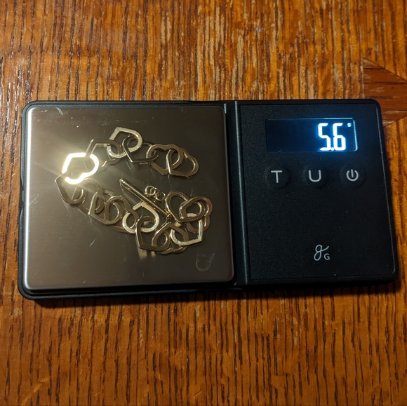 Sold 14k Yellow Gold Large Heart Link Bracelet with Toggle Closure - Picture 4 of 12